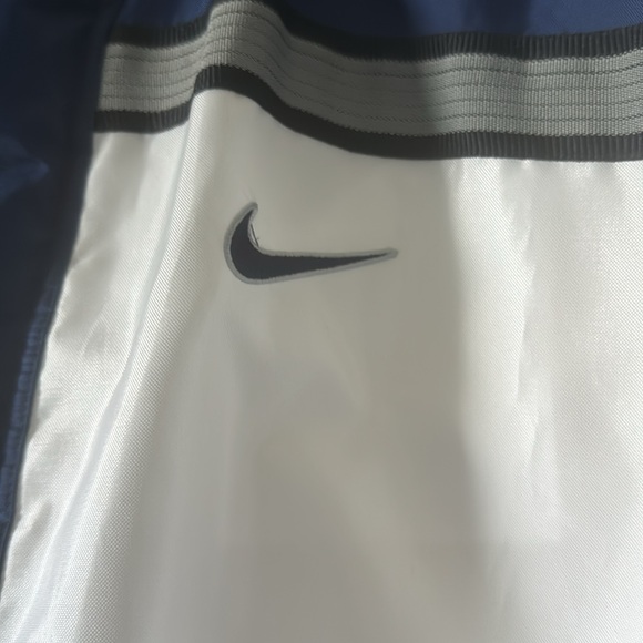 Nike Puffer coat - Picture 2 of 4